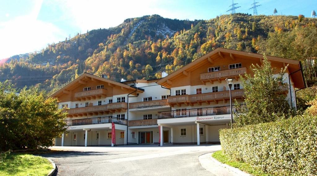 All Seasons Lodge By All In One Apartments 카프룬 외부 사진